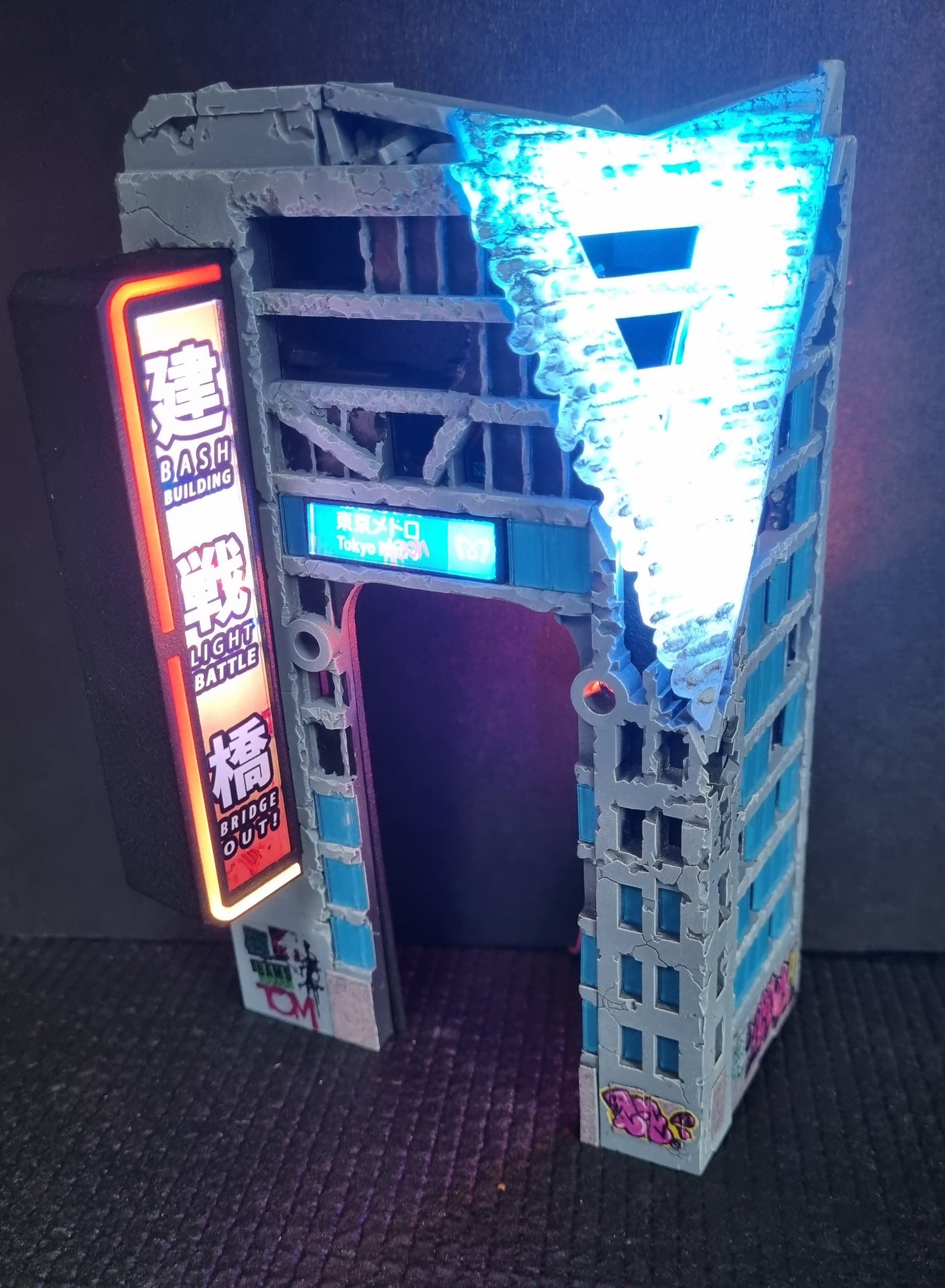 Godzilla "Subway" building mod (Tokyo Neon #3) (Colour version)