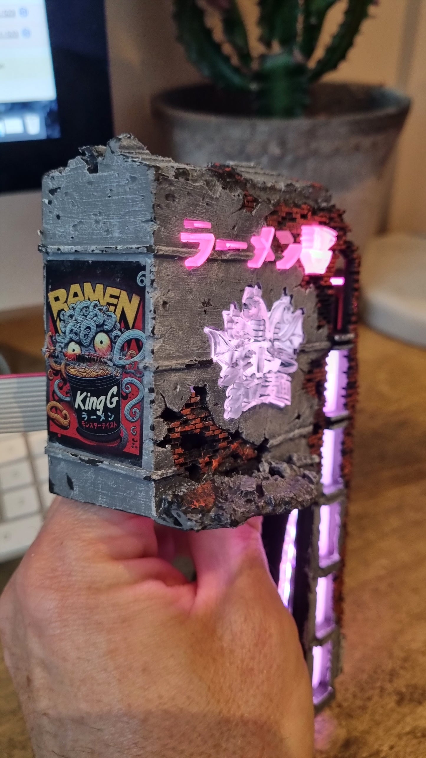 Godzilla "Noodle Bar" Building mod (Tokyo Neon #2) (Colour version)