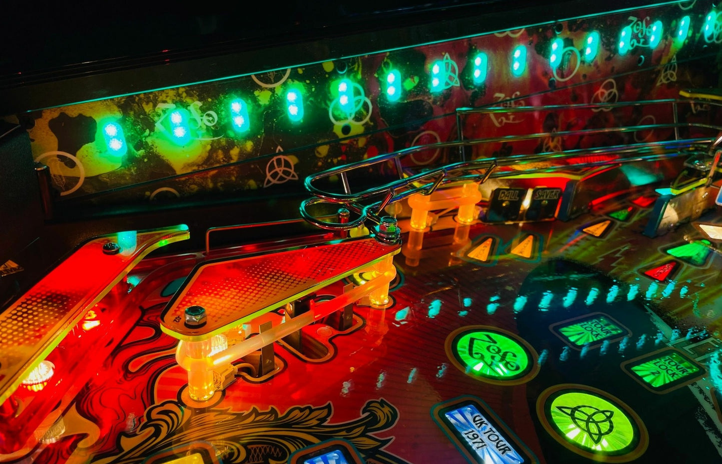 GlowPosts - Interactive Animated RGB Postlights